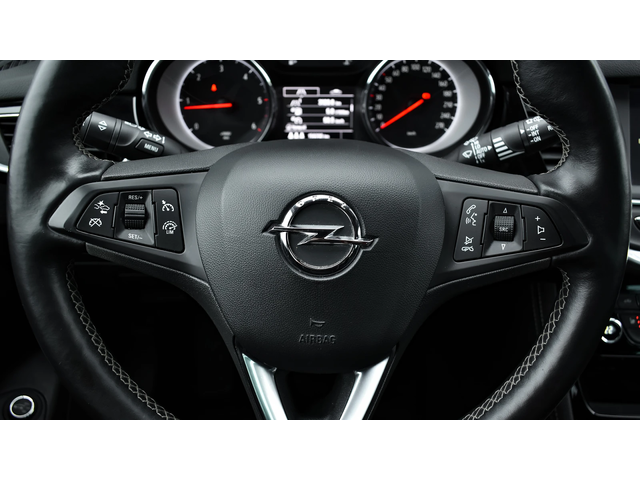 Opel Astra Sports Tourer 1.6 CDTi Innovation - автомобили, коли, обяви за нови и употребявани 14