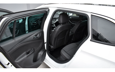 Opel Astra Sports Tourer 1.6 CDTi Innovation - автомобили, коли, обяви за нови и употребявани 8