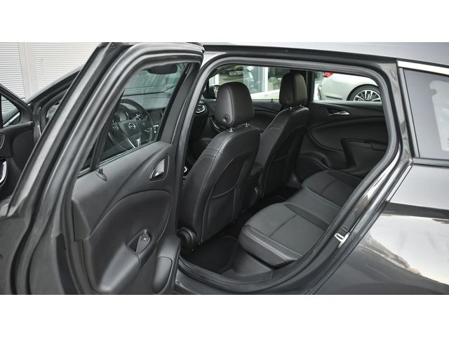 Opel Astra Sports Tourer 1.6d Innovation - автомобили, коли, обяви за нови и употребявани 8