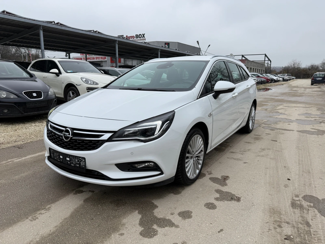 Opel Astra 1.6CDTI Head Up - автомобили, коли, обяви за нови и употребявани 0