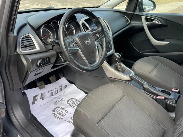 Opel Astra 1.7CDTI-110-ITALIA - автомобили, коли, обяви за нови и употребявани 12