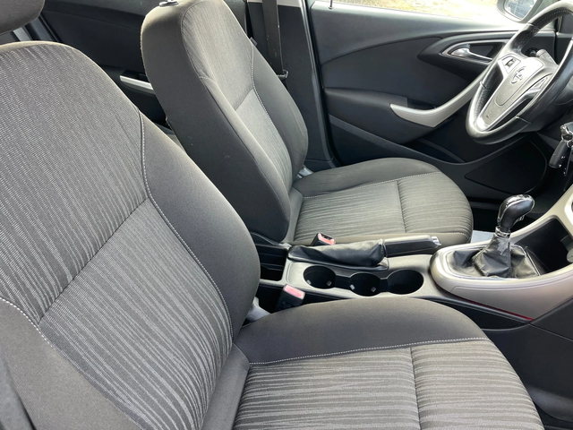 Opel Astra 1.7CDTI-110-ITALIA - автомобили, коли, обяви за нови и употребявани 5