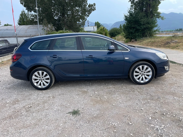 Opel Astra 1.7CDTI-110-ITALIA - автомобили, коли, обяви за нови и употребявани 3