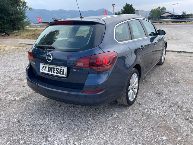 Opel Astra 1.7CDTI-110-ITALIA - автомобили, коли, обяви за нови и употребявани 8