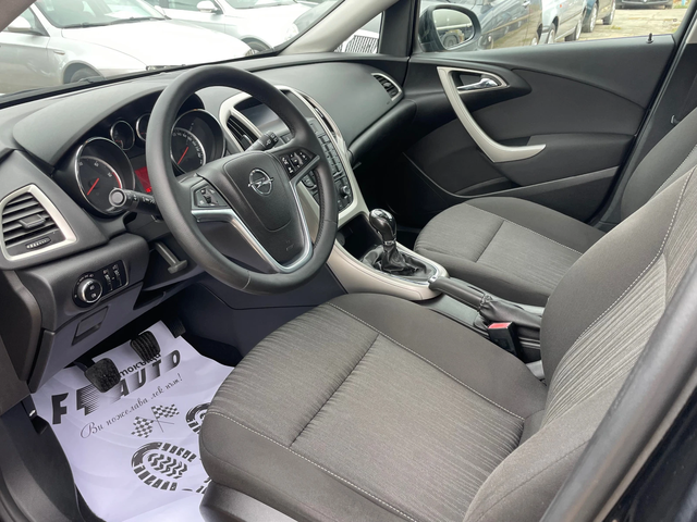 Opel Astra 1.7CDTI-ITALIA - автомобили, коли, обяви за нови и употребявани 10