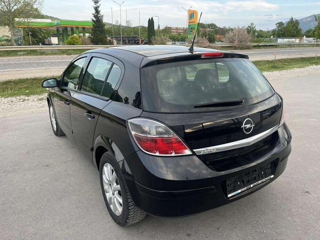 Opel Astra 1.4I 75кс 129 000 км FACE EURO 4 КЛИМАТРОНИК - автомобили, коли, обяви за нови и употребявани 4