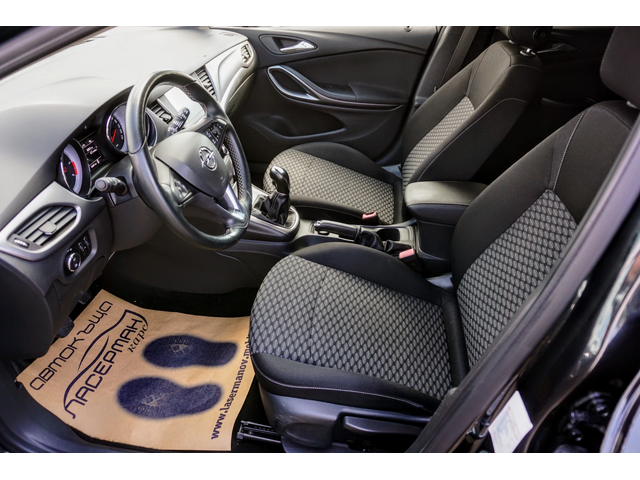 Opel Astra 1.6CDTI INNOVATION - автомобили, коли, обяви за нови и употребявани 5