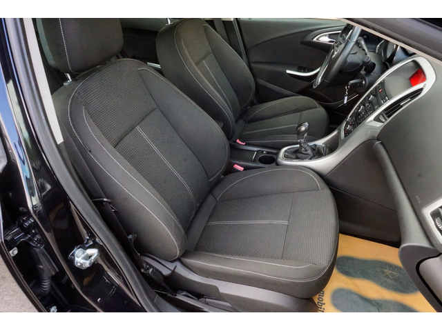 Opel Astra 1.6T COSMO S - автомобили, коли, обяви за нови и употребявани 9