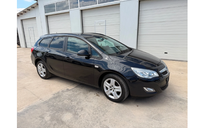 Opel Astra 2.0d 160k.c* UNIKAT* - автомобили, коли, обяви за нови и употребявани 12