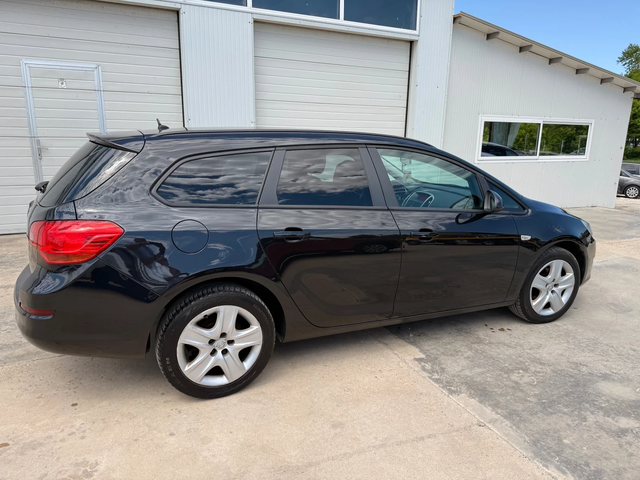 Opel Astra 2.0d 160k.c* UNIKAT* - автомобили, коли, обяви за нови и употребявани 13