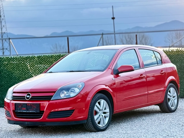Opel Astra 1.7CDTi 80hp - автомобили, коли, обяви за нови и употребявани 0