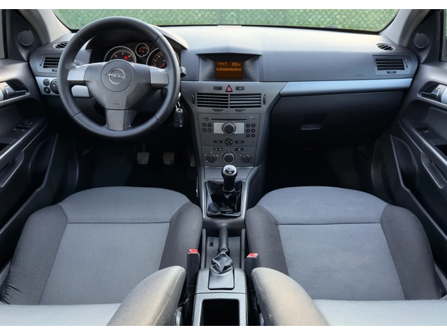 Opel Astra 1.7CDTi 80hp - автомобили, коли, обяви за нови и употребявани 9