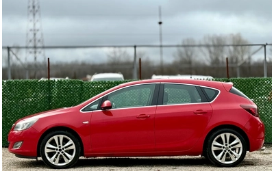 Opel Astra 1.4Turbo* XENON* LED* 160000км! - автомобили, коли, обяви за нови и употребявани 7