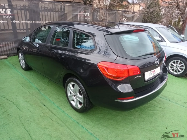 Opel Astra 1.6CDTI/COSMO/EURO 6B/FACE - автомобили, коли, обяви за нови и употребявани 6