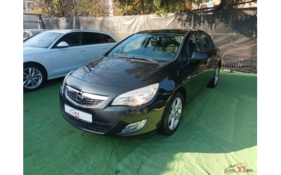 opel-astra - 0
