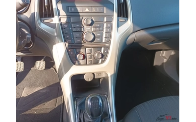 Opel Astra 1.4/100к.с./КЛИМАТРОНИК - автомобили, коли, обяви за нови и употребявани 12