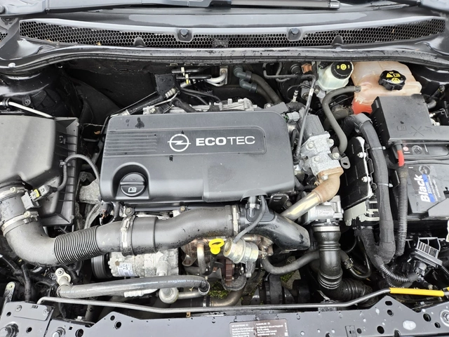Opel Astra 1.7CDTI-110кс= 6СКОРОСТИ= АВТОПИЛОТ= 2015г - автомобили, коли, обяви за нови и употребявани 16