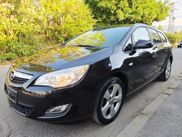Opel Astra 1, 400 EURO5B - автомобили, коли, обяви за нови и употребявани 3