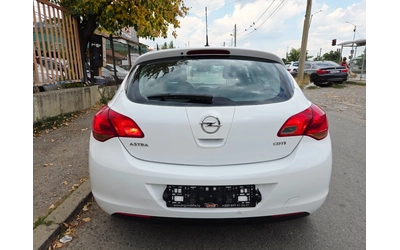 opel-astra - 5