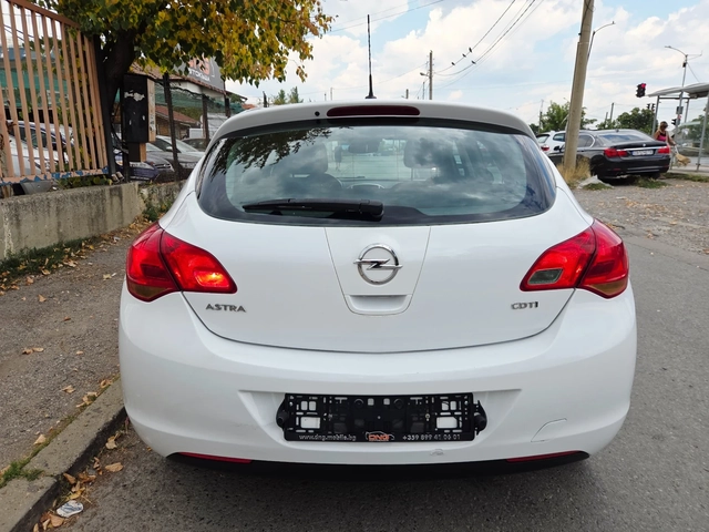 Opel Astra 1, 700CDTI EURO5 - автомобили, коли, обяви за нови и употребявани 5