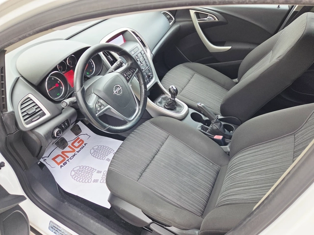 Opel Astra 1, 700CDTI EURO5 - автомобили, коли, обяви за нови и употребявани 8