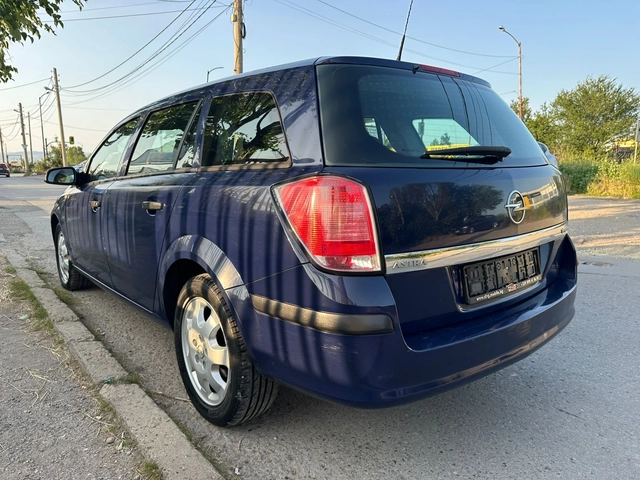 Opel Astra 1, 600 EURO4 - автомобили, коли, обяви за нови и употребявани 4