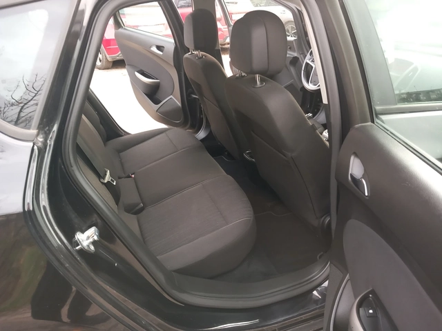 Opel Astra 1.3 CDTI - автомобили, коли, обяви за нови и употребявани 13