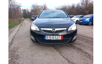 Opel Astra 1.3 CDTI - автомобили, коли, обяви за нови и употребявани 1