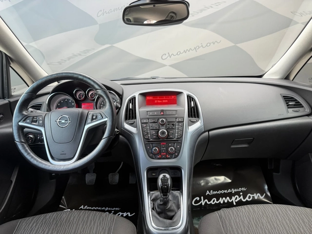 Opel Astra 1.4 turbo - автомобили, коли, обяви за нови и употребявани 8