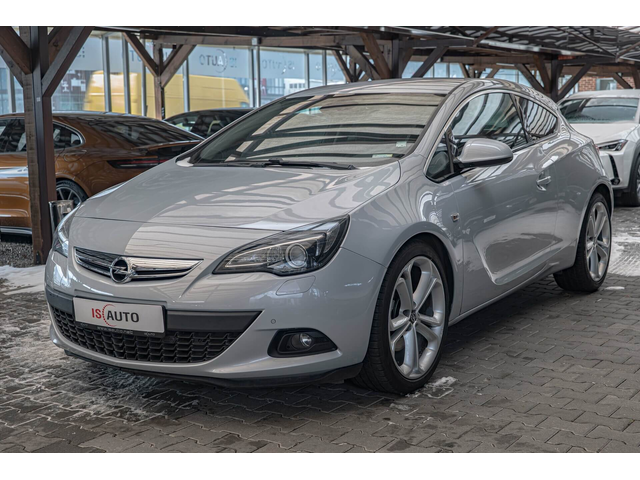 Opel Astra Coupe/GTC/Автопилот/Sport/Navi - автомобили, коли, обяви за нови и употребявани 2
