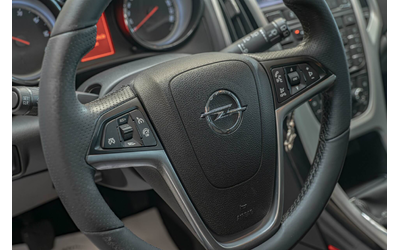 Opel Astra Coupe/GTC/Автопилот/Sport/Navi - автомобили, коли, обяви за нови и употребявани 7