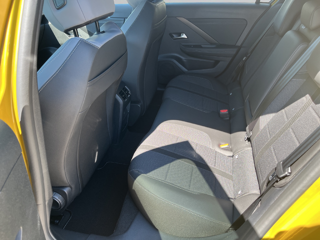 Opel ASTRA GS - автомобили, коли, обяви за нови и употребявани 5