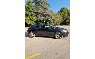 opel-astra-gtc-dve-vrati-sportno-okachvane - 3