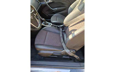 opel-astra-gtc-dve-vrati-sportno-okachvane - 5