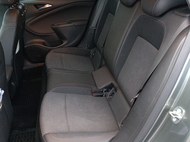 Opel ASTRA  Innovation 1.6 CDTI 136 AT6 - автомобили, коли, обяви за нови и употребявани 11