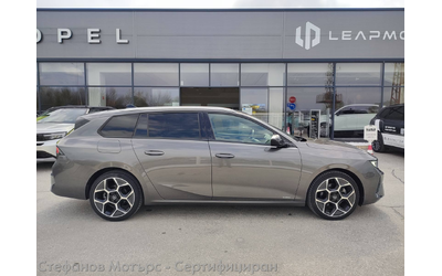 opel-astra-l-4-vr-kombi-131k-s-dizel - 4