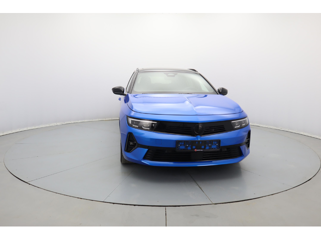 Opel Astra Sports Tourer Ultimate - автомобили, коли, обяви за нови и употребявани 1