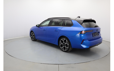 Opel Astra Sports Tourer Ultimate - автомобили, коли, обяви за нови и употребявани 24