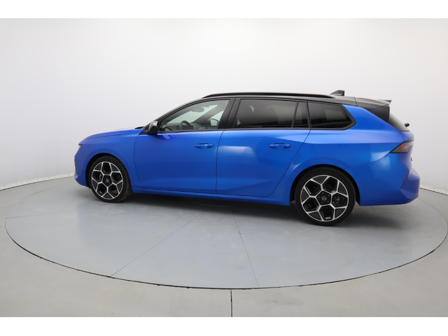 Opel Astra Sports Tourer Ultimate - автомобили, коли, обяви за нови и употребявани 27
