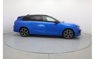Opel Astra Sports Tourer Ultimate - автомобили, коли, обяви за нови и употребявани 9