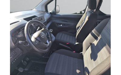 Opel COMBO 1.2 бензин 81kW/110 к.с. MT6 E6 - автомобили, коли, обяви за нови и употребявани 8