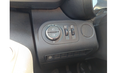 Opel COMBO - автомобили, коли, обяви за нови и употребявани 8