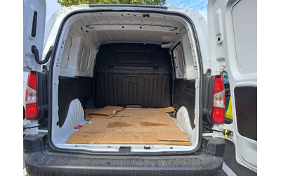 Opel Combo E Van L2H1 - автомобили, коли, обяви за нови и употребявани 6