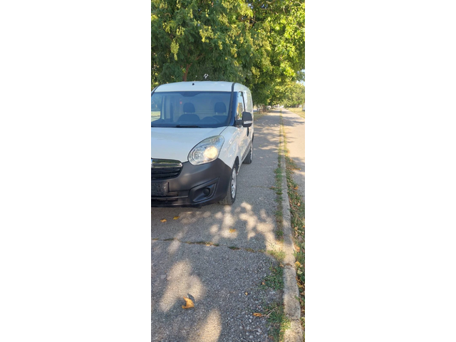 Opel Combo 1.4 бензин/газ клима - автомобили, коли, обяви за нови и употребявани 2