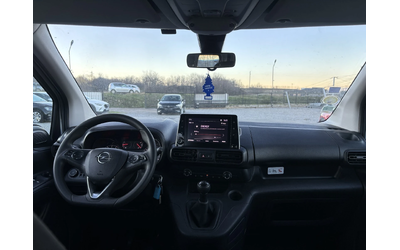 Opel Combo 1.5 , MAKSI, Euro 6, Нов Внос - автомобили, коли, обяви за нови и употребявани 13