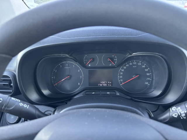 Opel Combo 1.5 , MAKSI, Euro 6, Нов Внос - автомобили, коли, обяви за нови и употребявани 14