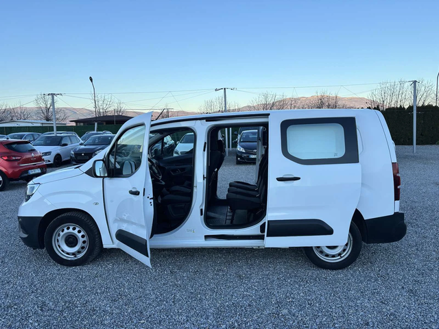 Opel Combo 1.5 , MAKSI, Euro 6, Нов Внос - автомобили, коли, обяви за нови и употребявани 6