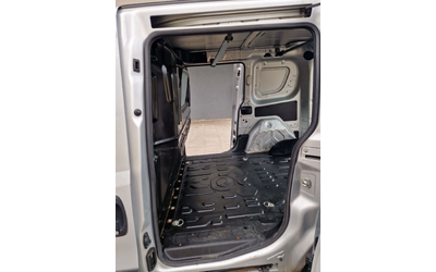 Opel Combo 1.3 - автомобили, коли, обяви за нови и употребявани 13