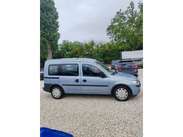 Opel Combo 1.7, 101к.с. - автомобили, коли, обяви за нови и употребявани 7