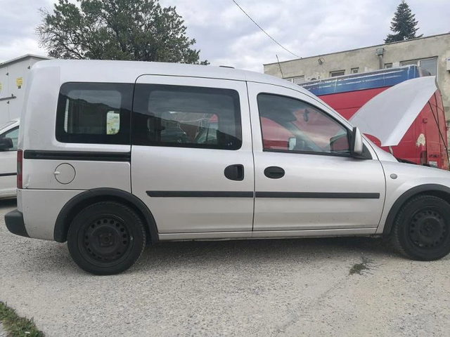 Opel Combo 1.6 метан фабричен - автомобили, коли, обяви за нови и употребявани 3